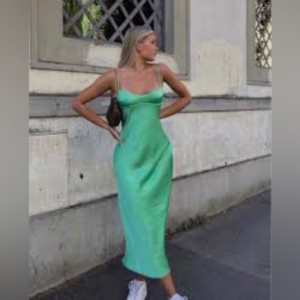 Zara satin blogger favorite dress